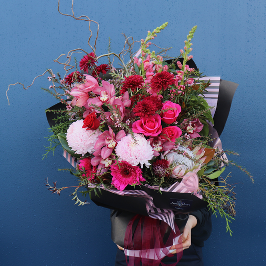 Bouquet-Pink & Red
