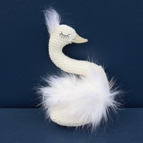 Lilly & George | Sylvie Swan