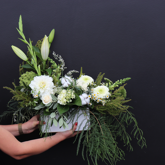 Arrangement | L'Amour White + Green