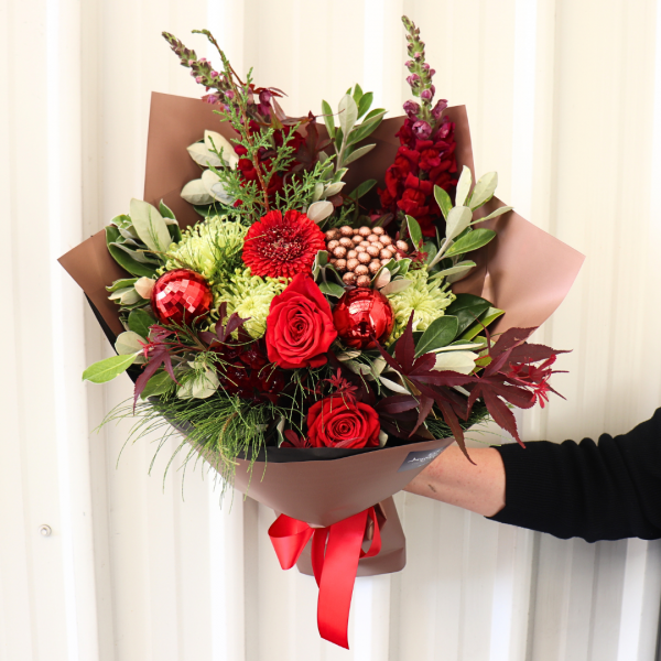 Amy’s Flowers | Hamilton Florists – Same Day Flower Delivery